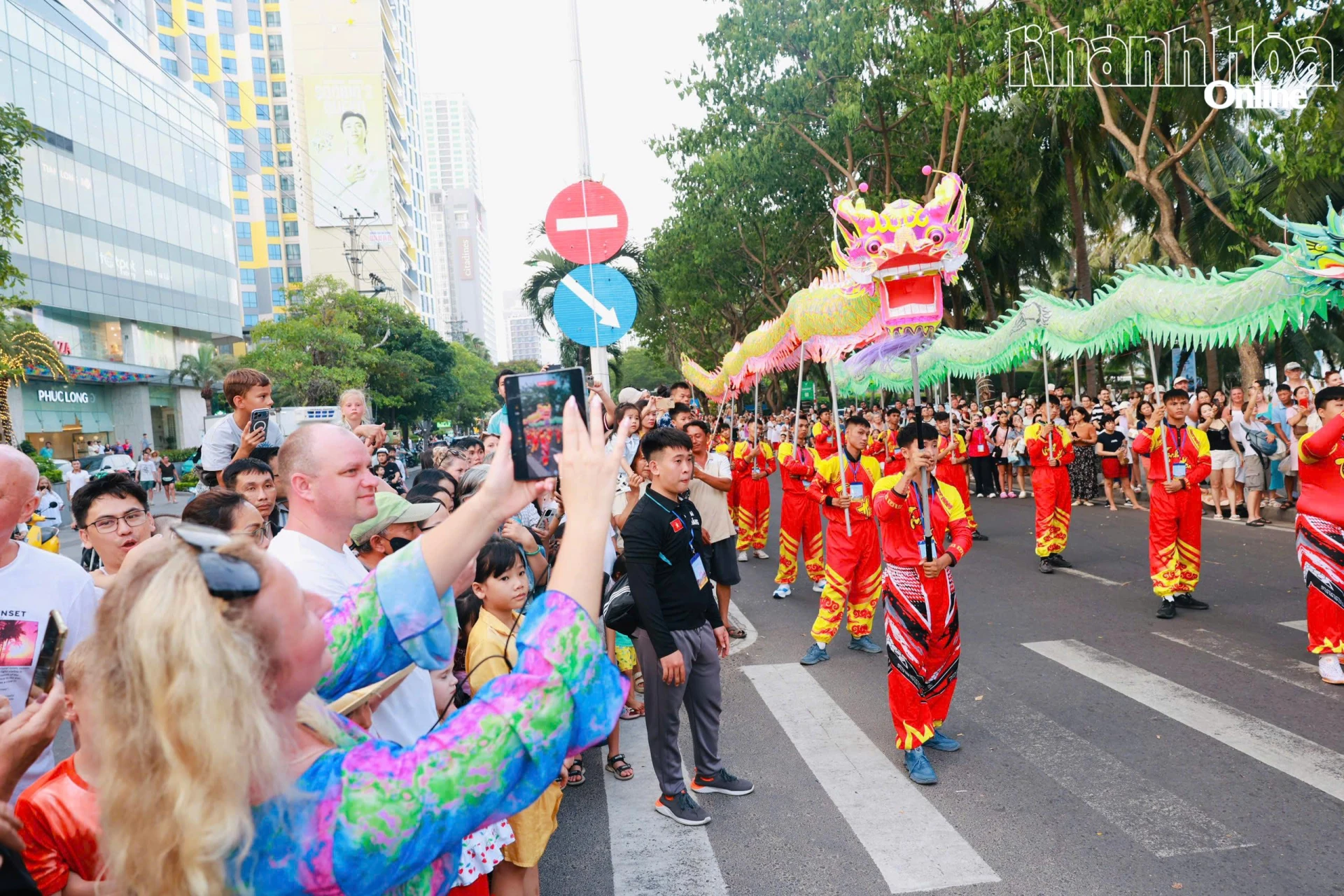Khánh Hòa đón 15,1 triệu lượt khách sau 7 tháng 2026: Cú hích mới cho bất động sản biển Nha Trang
